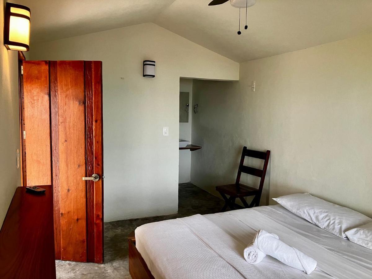 Tortuga Bacalar Bed & Breakfast Екстериор снимка