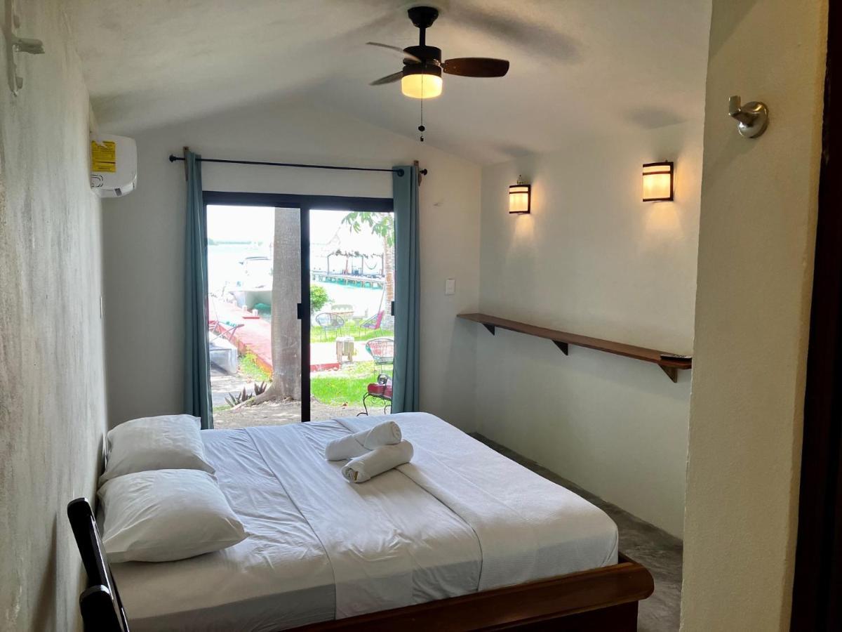 Tortuga Bacalar Bed & Breakfast Екстериор снимка