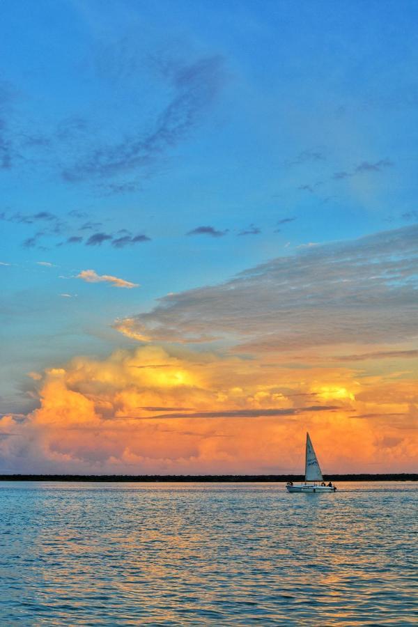 Tortuga Bacalar Bed & Breakfast Екстериор снимка